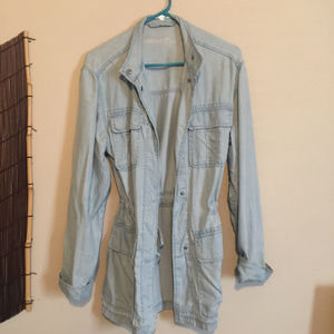 Gap Chambray Jacket NEW Size Small
